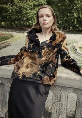 Damska kurtka w zwierzęcy motyw czarno - brązowa Wittchen