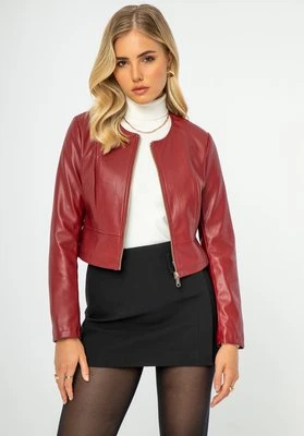 Damska kurtka z perforacjami czerwona Wittchen