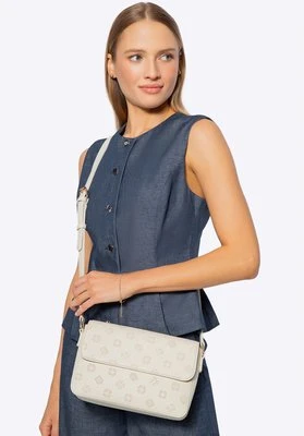 Damska listonoszka z ekoskóry z tłoczoną sygnaturą kremowa Wittchen