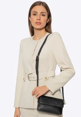 Damska listonoszka z ekoskóry z tłoczoną sygnaturą mała czarna Wittchen