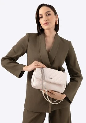 Damska listonoszka z imitacji skóry w przeszycia złamana biel Wittchen