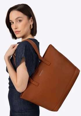 Damska torba na laptopa 15,6" z imitacji skóry brązowa Wittchen