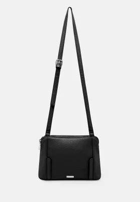 Damska torebka crossbody dwukomorowa czarno - srebrna Wittchen