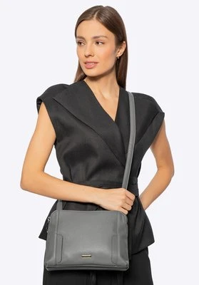 Damska torebka crossbody dwukomorowa szaro - srebrna Wittchen