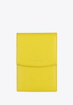 Damska torebka mini z klapką żółta Wittchen