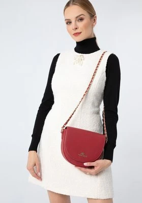 Damska torebka saddle bag skórzana na łańcuszku czerwona Wittchen