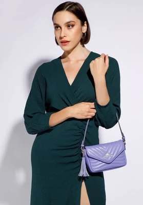 Damska torebka skórzana pikowana z chwostem jasny fiolet Wittchen