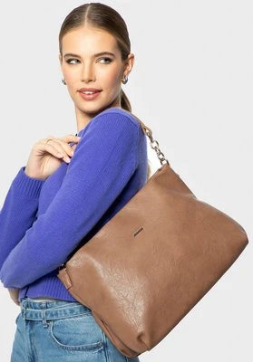 Damska torebka worek z błyszczącym akcentem brązowa Wittchen