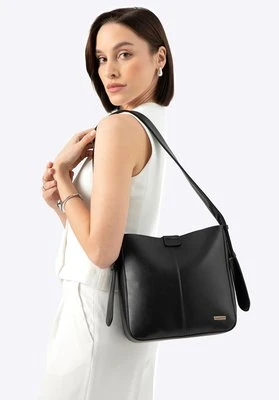 Damska torebka worek z imitacji skóry czarna Wittchen