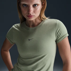 Damski dopasowany T-shirt o skróconym kroju Nike Sportswear Chill Knit - Zieleń