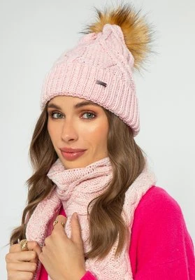 Damski komplet zimowy z warkoczowym splotem różowy Wittchen