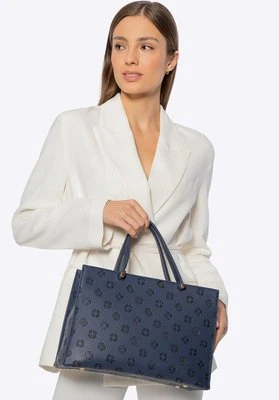 Damski kuferek z imitacji skóry w tłoczoną sygnaturę granatowy Wittchen