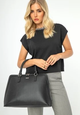 Damski kuferek z kieszenią na laptopa czarny ze srebrnym logo Wittchen