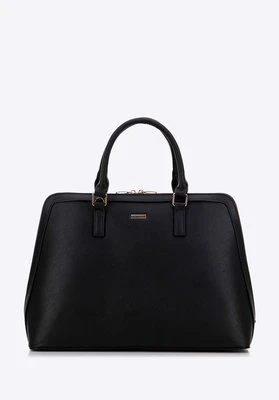 Zdjęcie produktu Damski kuferek z kieszenią na laptopa czarny ze złotym logo Wittchen