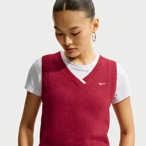 Damski luźny bezrękawnik Nike Chill Knit - Czerwony