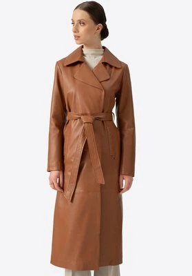 Damski płaszcz skórzany z paskiem jasny brąz Wittchen