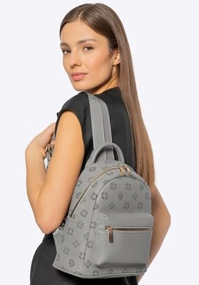 Damski plecak z imitacji skóry w tłoczenie szary Wittchen