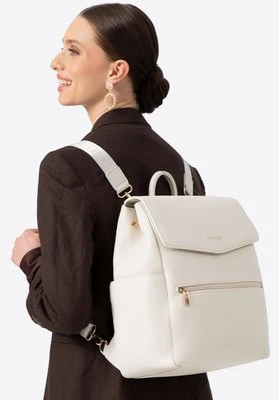 Damski plecak z imitacji skóry z kieszenią na laptopa 13" złamana biel Wittchen
