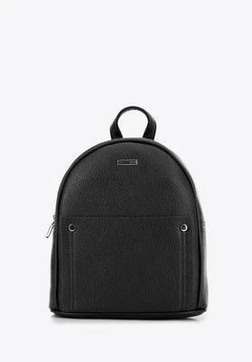 Damski plecak ze skóry ekologicznej z nitami czarno - srebrny Wittchen