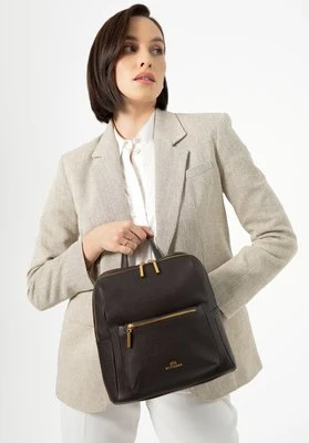 Damski plecak ze skóry naturalnej pudełkowy ciemny brąz Wittchen