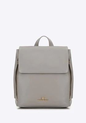 Damski plecak ze skóry z pionowymi kieszeniami szary Wittchen