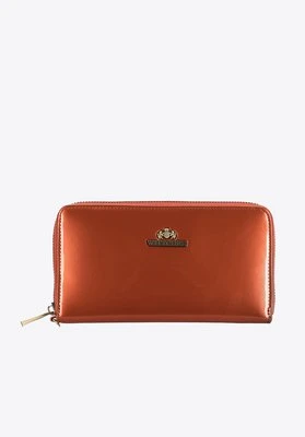 Damski portfel skórzany lakierowany na zamek Wittchen