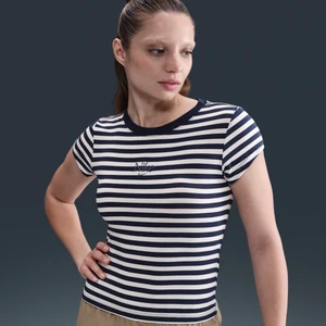 Damski przylegający T-shirt w paski Nike Sportswear - Niebieski
