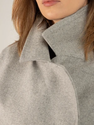 Damski szary wełniany płaszcz damski z paskiem - szary BASE LAÏF