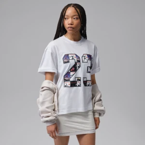 Damski T-shirt o fasonie typu girlfriend Jordan - Biel