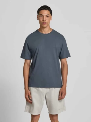 damski t-shirt o kroju regular fit z okrągłym dekoltem Jack&Jones Niebieski
