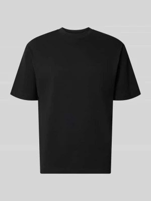damski t-shirt o kroju regular fit z okrągłym dekoltem MCNEAL Czarny