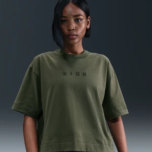 Damski T-shirt o luźnym kroju z krótkim rękawem Nike - Zieleń