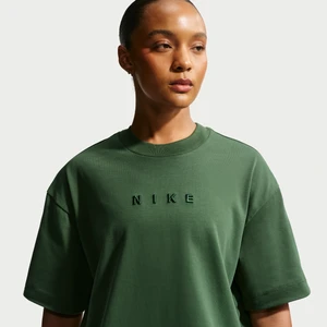 Damski T-shirt o luźnym kroju z krótkim rękawem Nike - Zieleń
