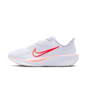 Damskie buty do biegania po asfalcie Nike Quest 6 - Biel
