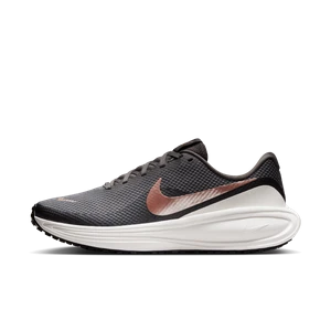 Damskie buty do biegania po asfalcie Nike Revolution 8 - Brązowy