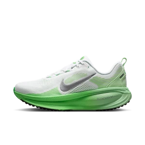 Damskie buty do biegania po asfalcie Nike Vomero 18 - Biel