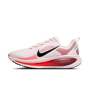 Damskie buty do biegania po asfalcie Nike Vomero 18 - Różowy