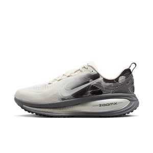 Damskie buty do biegania po asfalcie Nike Vomero 18 SE - Szary