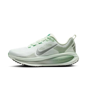 Damskie buty do biegania po asfalcie Nike Vomero 18 - Zieleń
