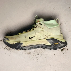 Damskie buty trekkingowe ACG Zegama Hike - Żółty Nike