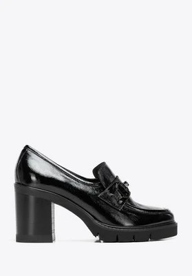 Damskie czółenka ze skóry lakierowanej na masywnym słupku czarne Wittchen