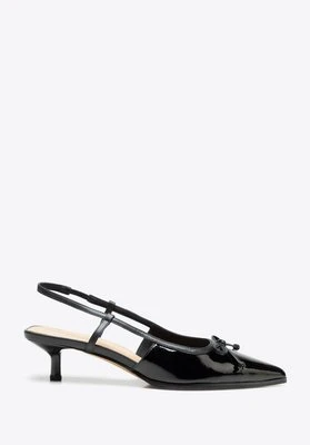 Damskie czółenka ze skóry lakierowanej w szpic czarne Wittchen