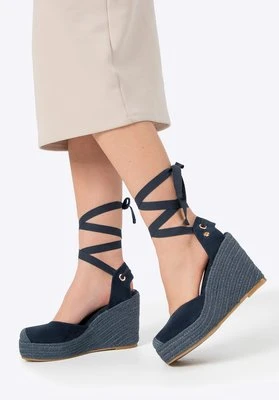 Damskie espadryle na koturnie z wiązaniem granatowe Wittchen