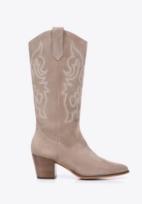 Damskie kowbojki z zamszu w haftowane wzory beżowe Wittchen