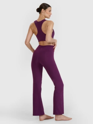 Damskie legginsy do jogi z rozszerzanymi nogawkami 4F 4FWSS25TFTIF324 - fioletowe