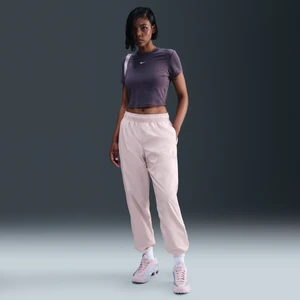Zdjęcie produktu Damskie luźne joggery ze średnim stanem i ochroną przed promieniowaniem UV Nike Classic Wovens - Różowy