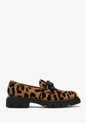 Damskie mokasyny zamszowe w zwierzęcy wzór brązowo-czarne Wittchen