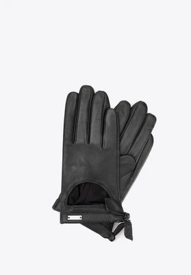 Damskie rękawiczki skórzane z wycięciem czarne Wittchen