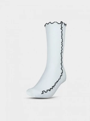 Damskie skarpetki wysokie Outhorn OTHWAW24USOCF371 - białe