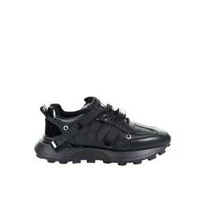 Damskie skórzane czarne sneakersy GOE SS2N4004